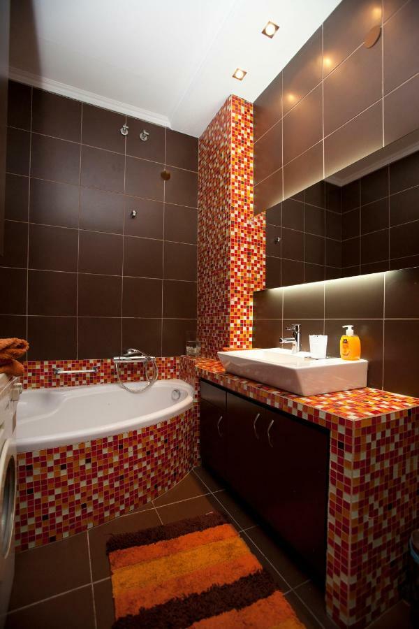Downtown Apartment เทสซาโลนิกิ ภายนอก รูปภาพ
