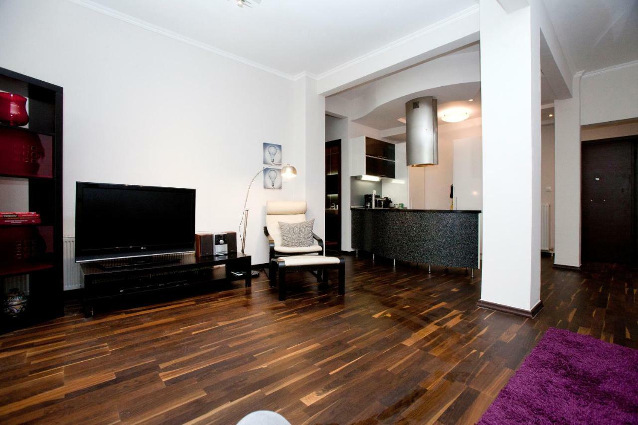 Downtown Apartment เทสซาโลนิกิ ภายนอก รูปภาพ